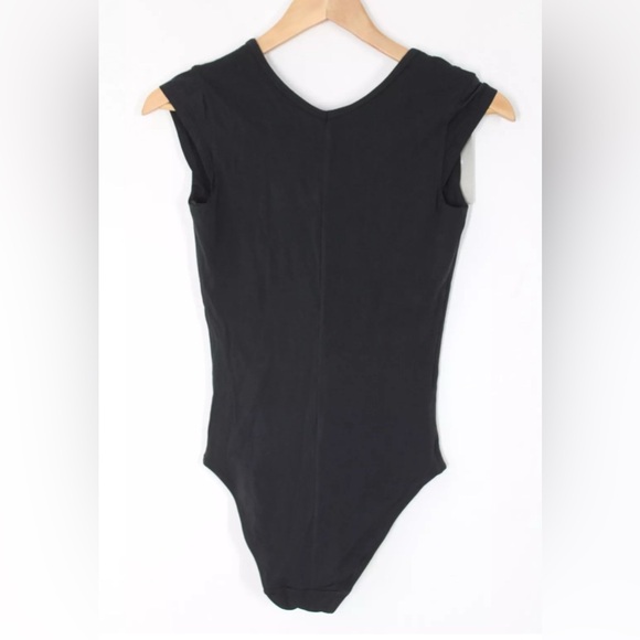EVERLANE THE V-NECK BALLET BODYSUIT - Picture 7 of 13